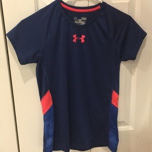 Under Armour girls large blue shirt
